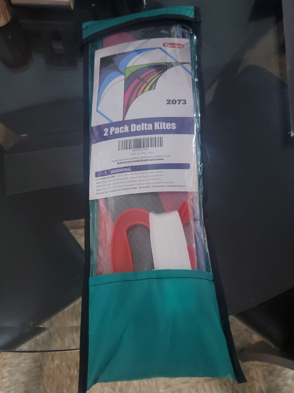 2-Pack Delta Kites.